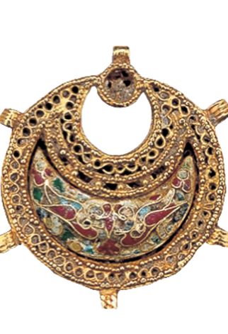 Gold pendant, Egypt