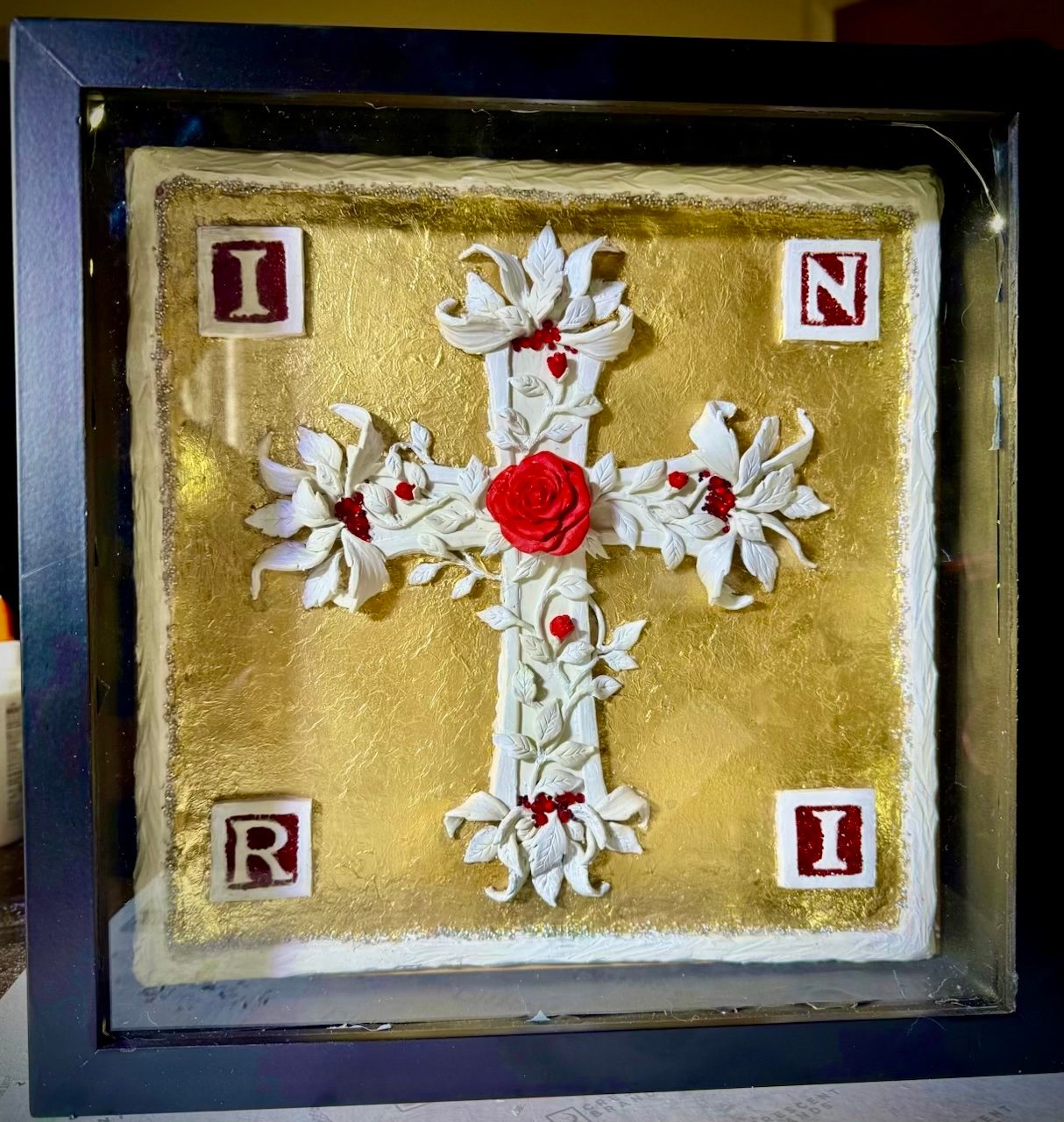 RoseCrossBasRelief4